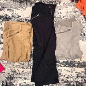 Women’s Cargo Capri Pants